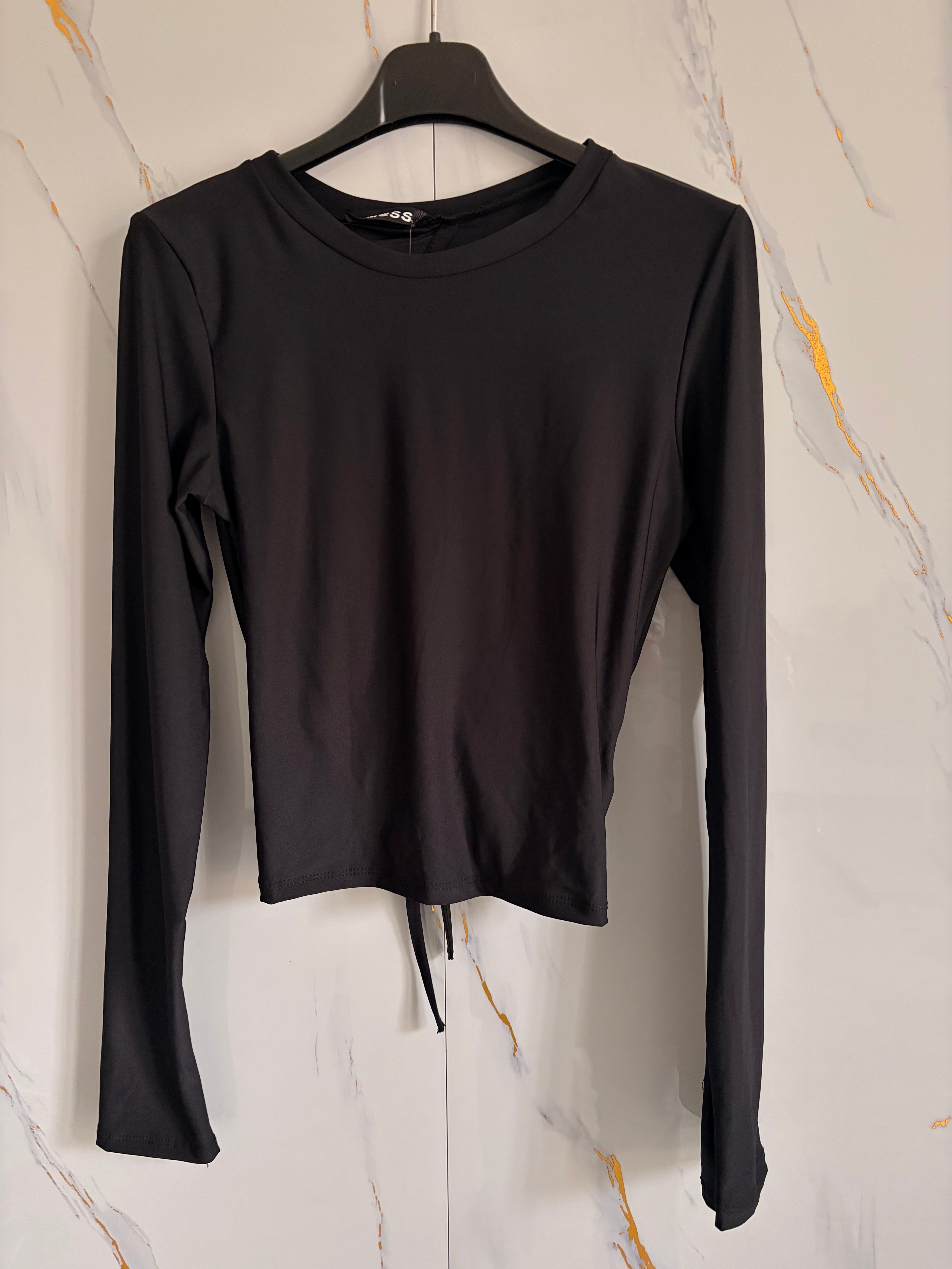 Maglia scollo a goccia