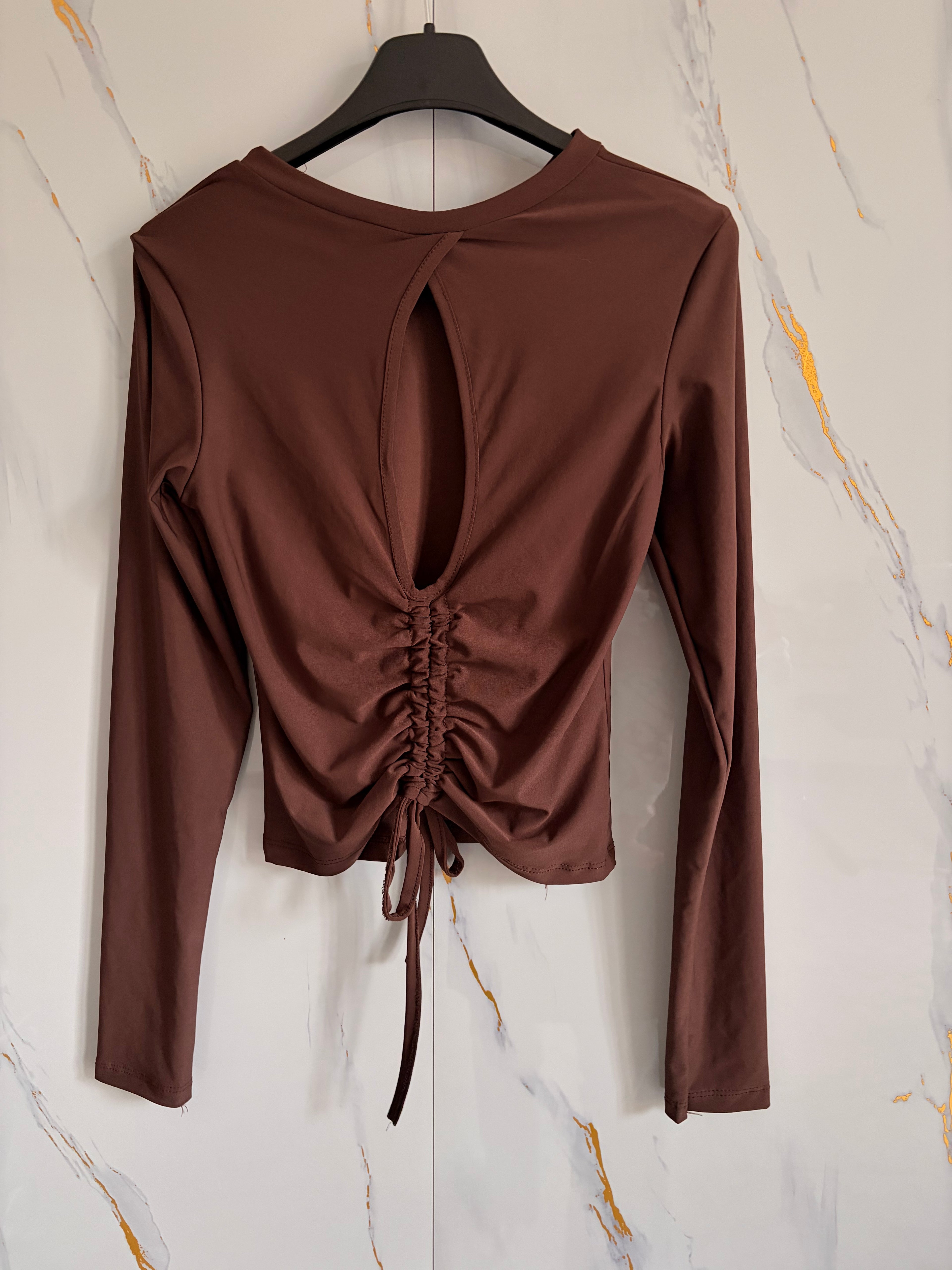 Maglia scollo a goccia